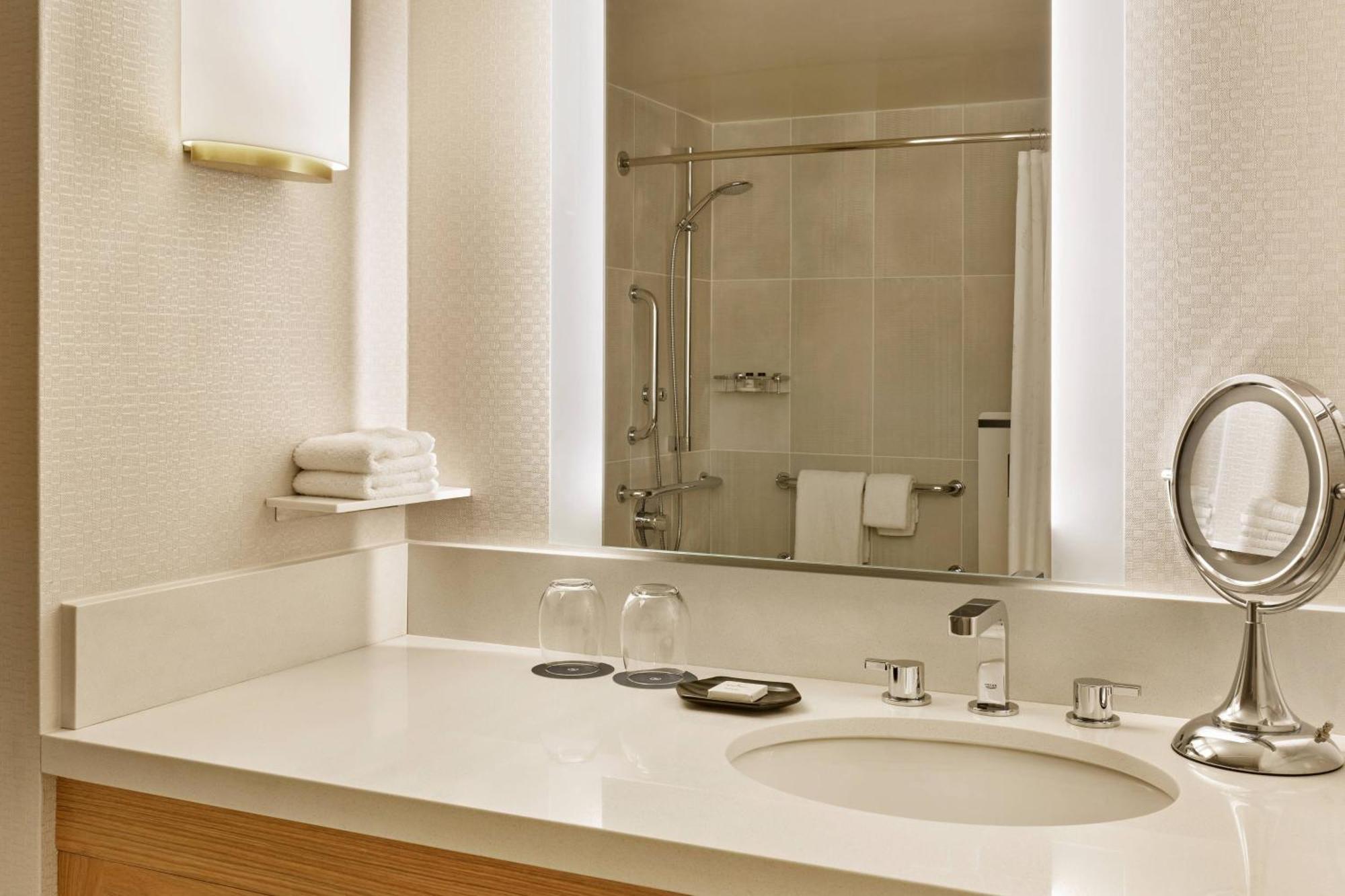 Sheraton Portland Airport Hotel Luaran gambar